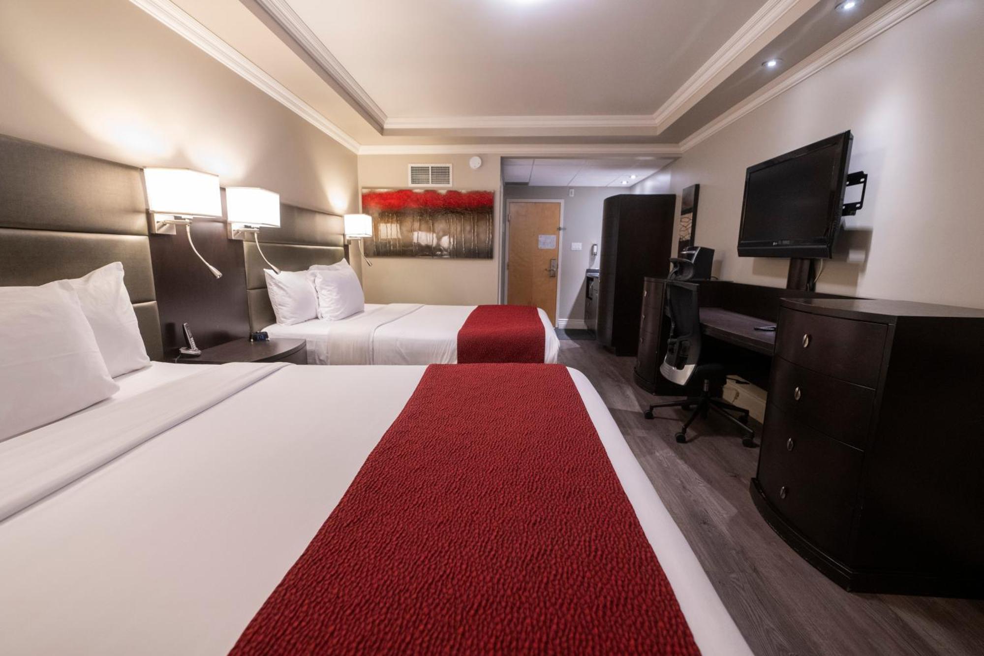 Hotel & Suites Le Dauphin Drummondville Esterno foto