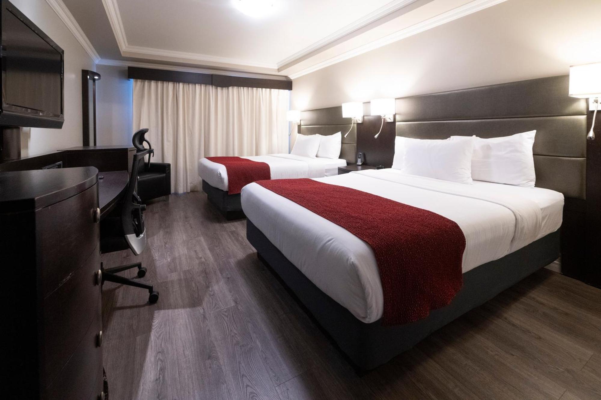 Hotel & Suites Le Dauphin Drummondville Esterno foto